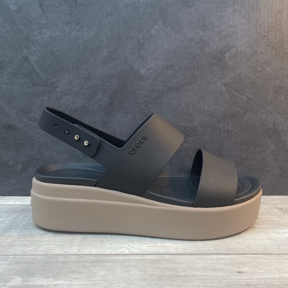 Crocs Brooklyn Low Wedge Heel